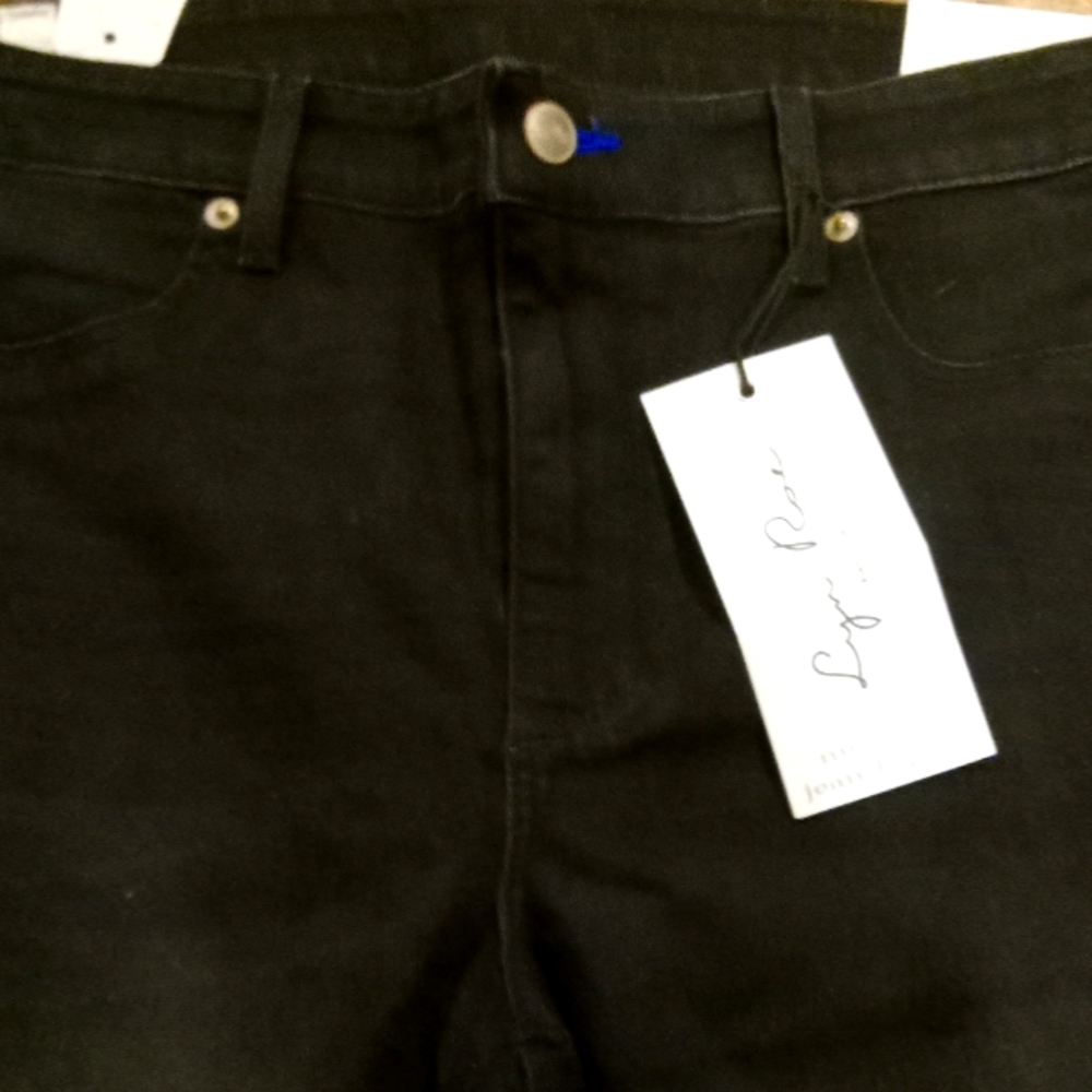 LYN ROE Women's Jeans